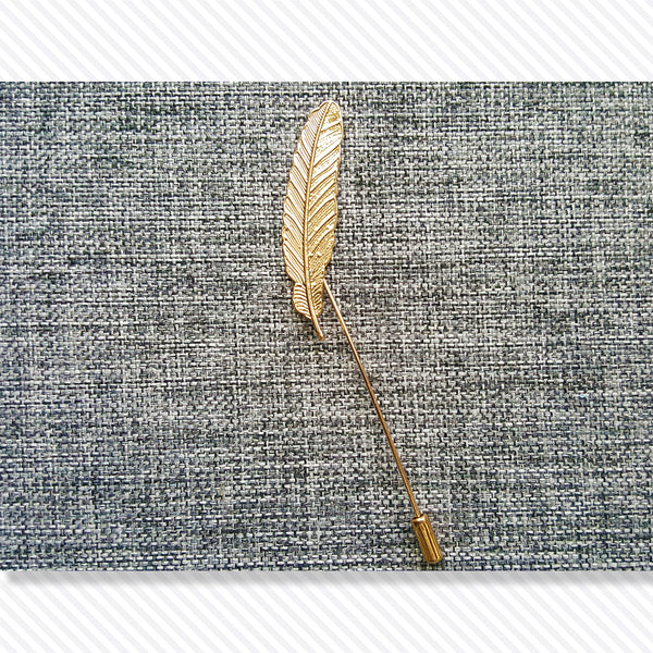 Feather Vintage Lapel